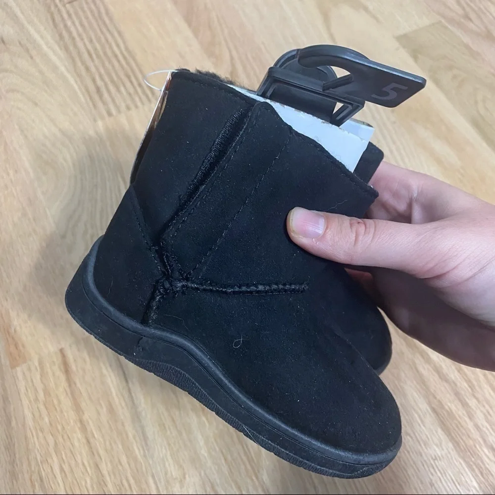 Black Ankle Boots NWT Sz 5 Baby Girl Wonder Nation
